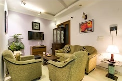 2MIN,MBLOCK GK1 MARKET,2BHK ,WALK SCORE 98,100MBPS, Delhi