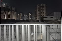 UrbanNest Suites, Dadri