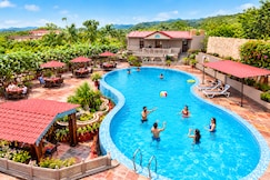 Araliayas Nature Resort, Lake Pichola Road  Pool & Restaurant, Udaipur