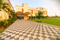 Grand Bhelsa Hotel and Resort, Vidisha