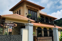 SKYFALL BUNGALOW, Wayanad