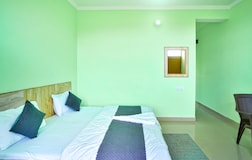 Mountain View Room with Balcony