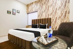 Hotel O Royal Regency, Ludhiana