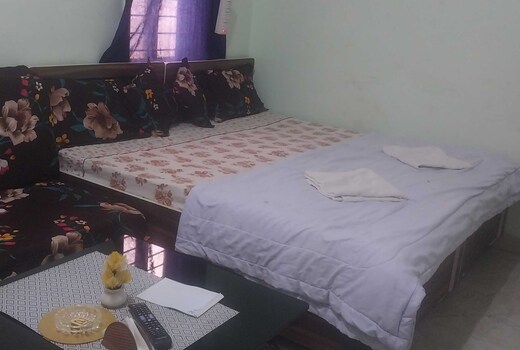 Hotel O Jai Shri Mahakal Guest House
