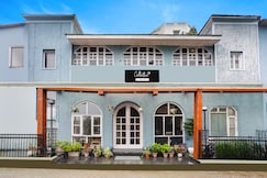 Collection O Mall Road Near St. Georges College, Dehradun