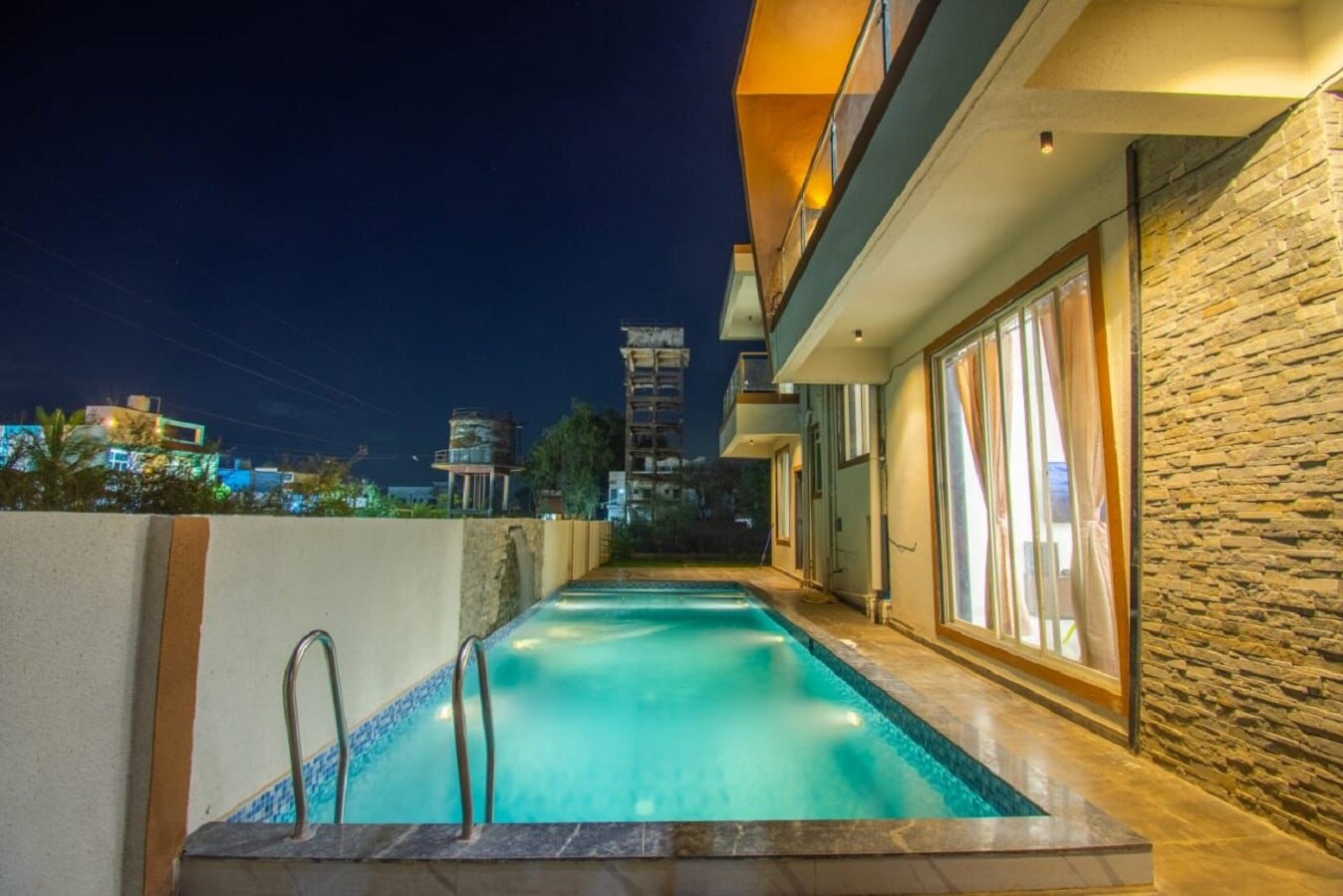 Khwahish villa 4 BHK LUXURIOUS VILLA - Tap to explore photos