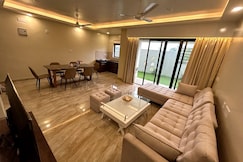 The Pearl Resort Bungalow, Shantiniketan