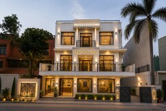 Hotel Park Tree - Sec 20 Noida, Noida