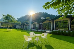 The Ayali Riverside Resort (with River Access), Rishikesh