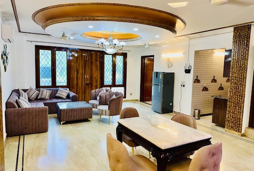 Fortune Home Service Apartment 1BHK, E-30 Saket