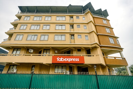 FabExpress Sunset Residency - Nr. Apollo Hospitals