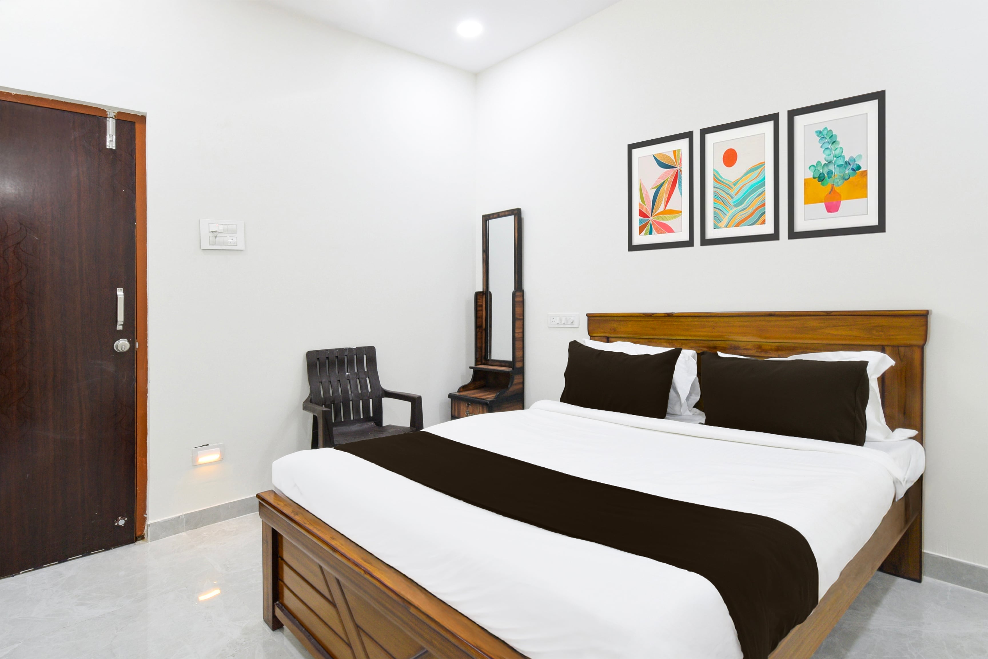 Super Hotel O TKR Hotel Kanakadurga - Tap to explore photos