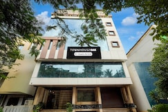 Super Townhouse Oak Science Gallery Bengaluru Formerly Blue Ocean Residency, Bangalore