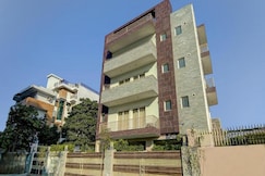 Blooms Premium, Gurgaon