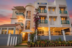 FabHotel V9 - 800m From Calangute Beach, Yellapur