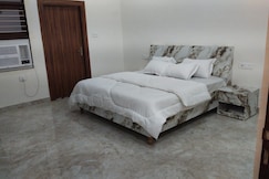 RIYAARTH STAYS, Agra