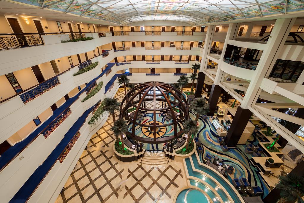 Movenpick Grand Al Bustan Dubai, Dubai Hotel Price, Address & Reviews