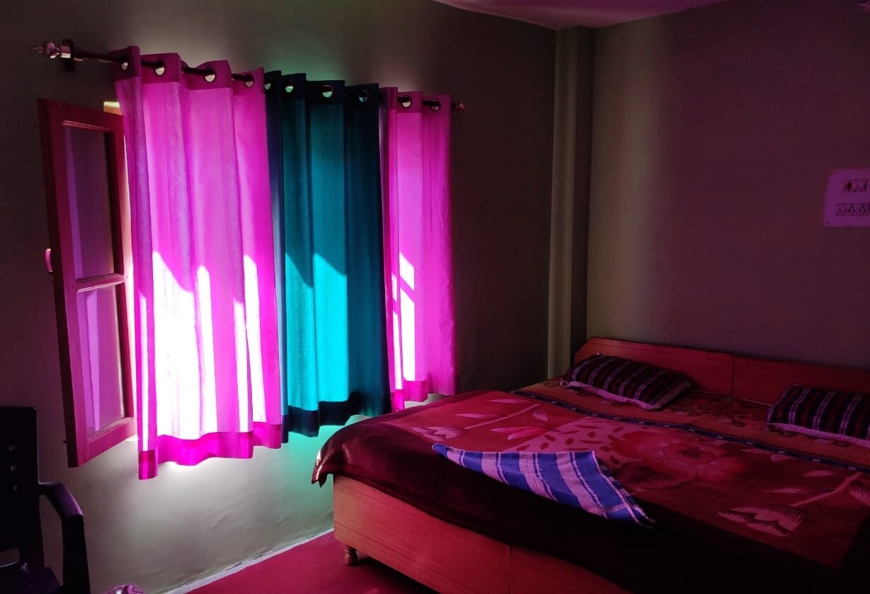 Roling Stone Home stay - Tap to explore photos