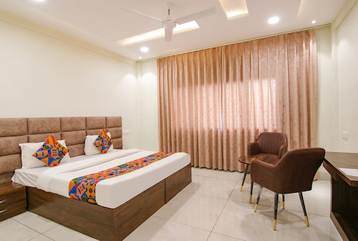 FabHotel Prism Grand