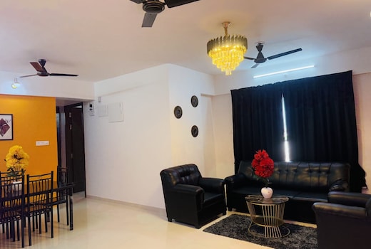 Luxury Apartments by Royal Luxor Stay - Viman Nagar