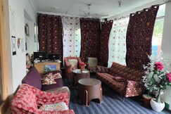 NEW HEAVEN CANAL GUEST  HOUSE, Srinagar