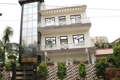 Homestay Near Taj Mahal 4 Rooms, Agra