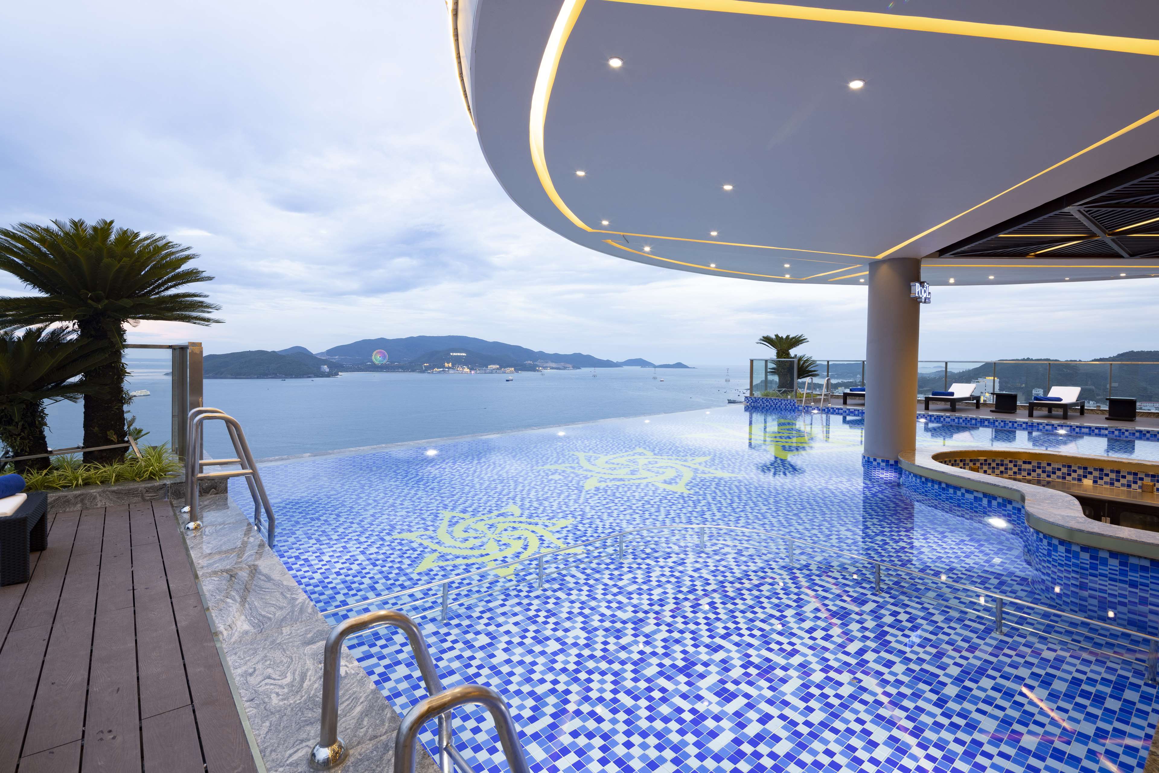 Best Western Premier Marvella Nha Trang - Tap to explore photos