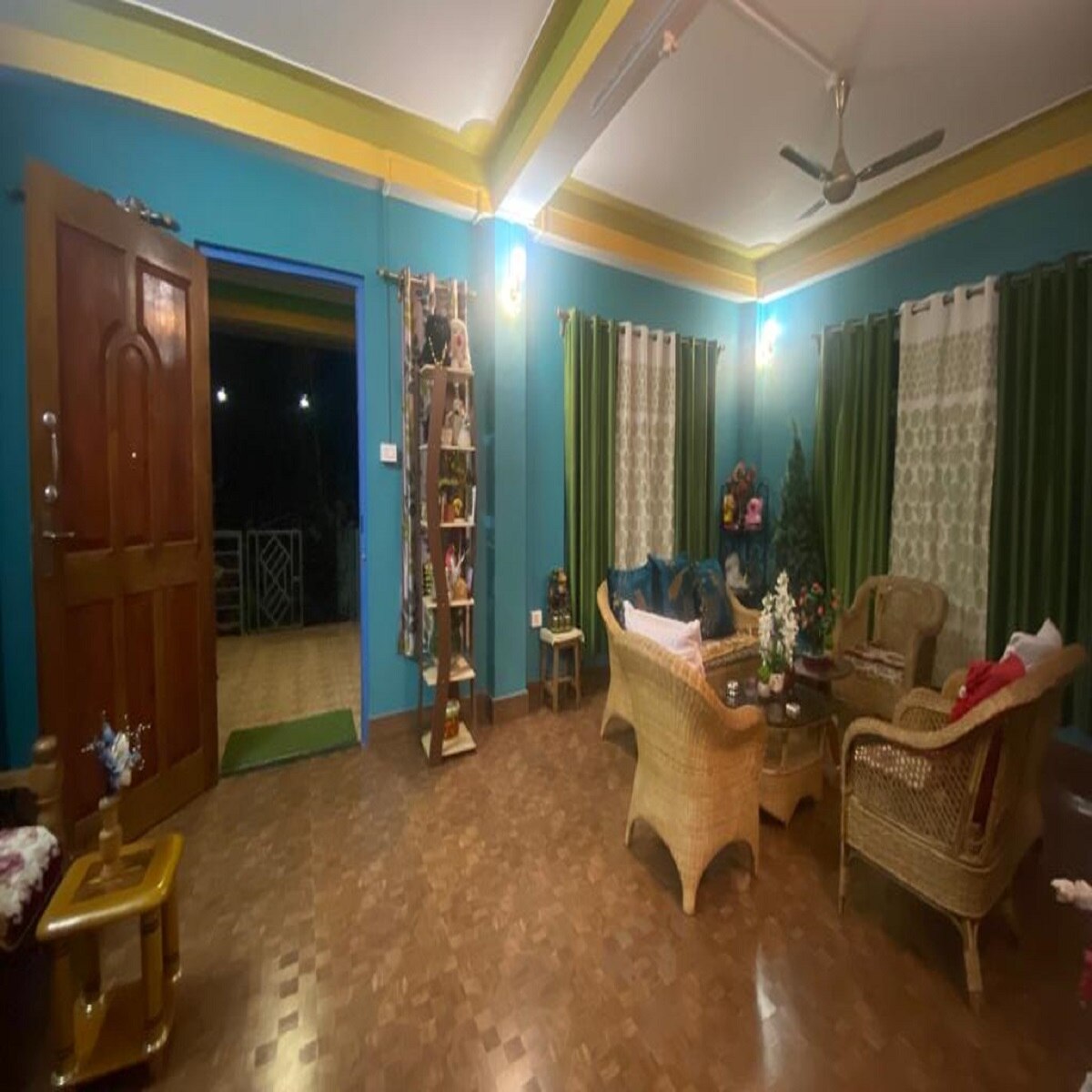 Grace Homestays - Tap to explore photos