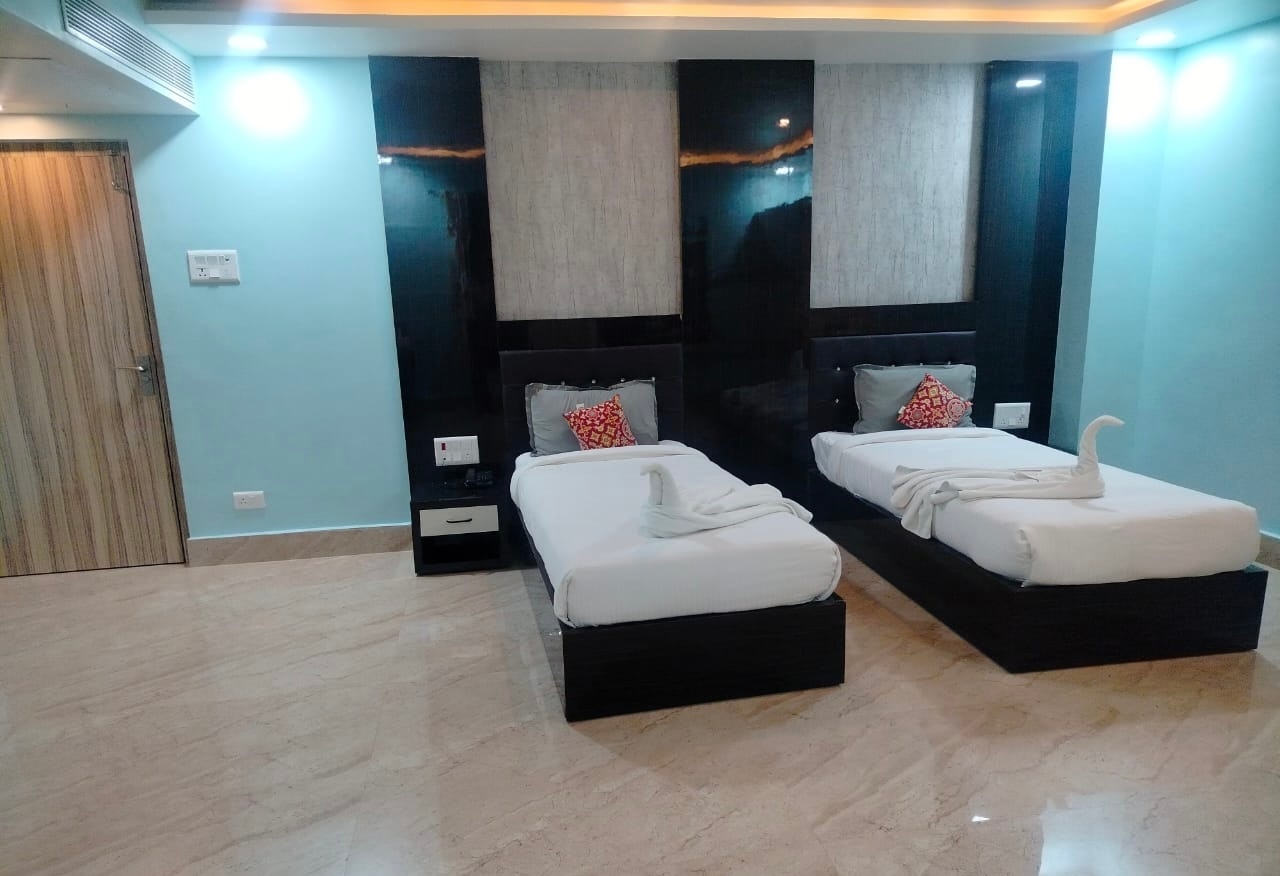 Hotel Abj Grand - Tap to explore photos