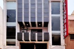 HOTEL KINGS INN, Delhi