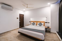 Super Townhouse De Alphabet Karmanghat, Hyderabad