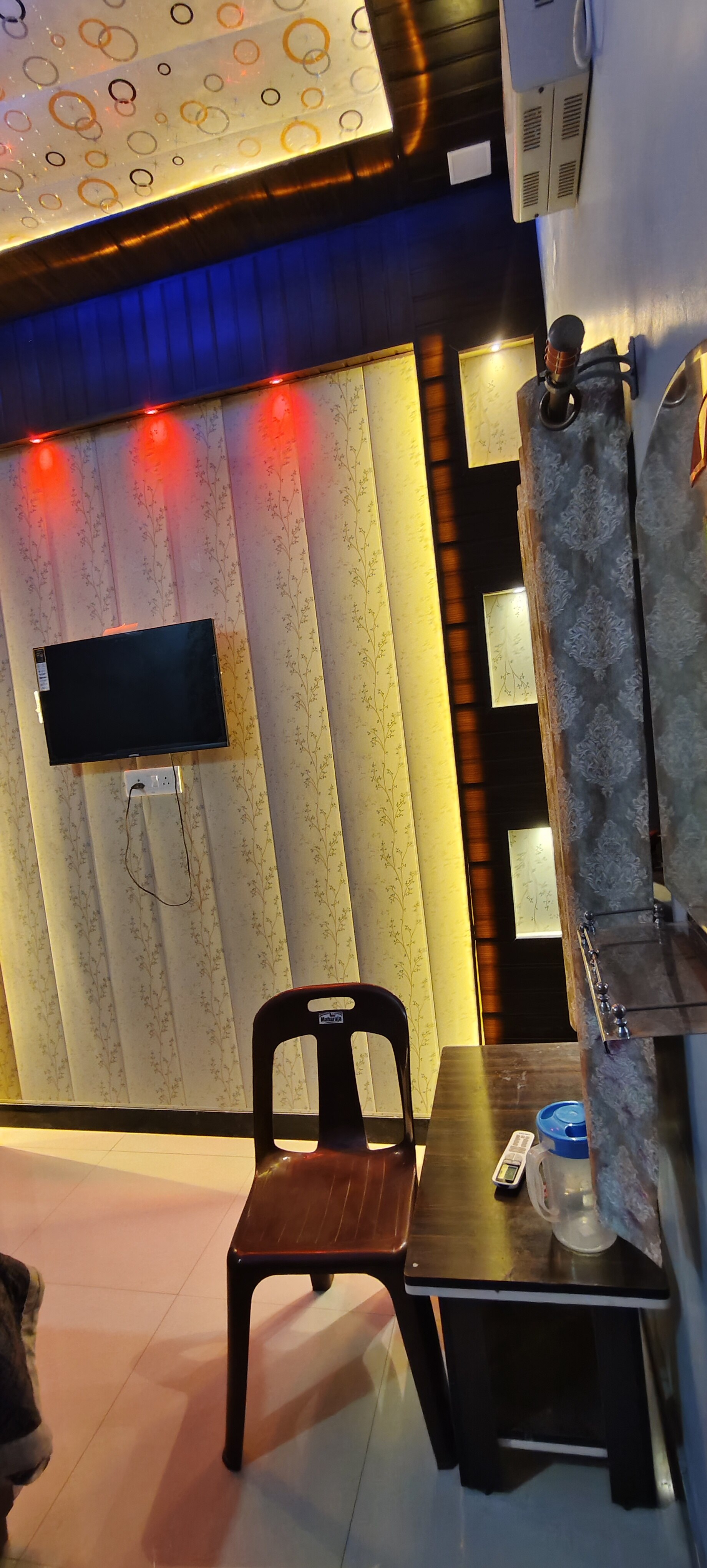 Hanumant homestay - Tap to explore photos