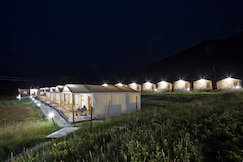 Pangong Retreat | Camp and Cottages, Pangong