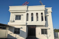 Hotel O TULIPS LODGING & BOARDING, Nagpur