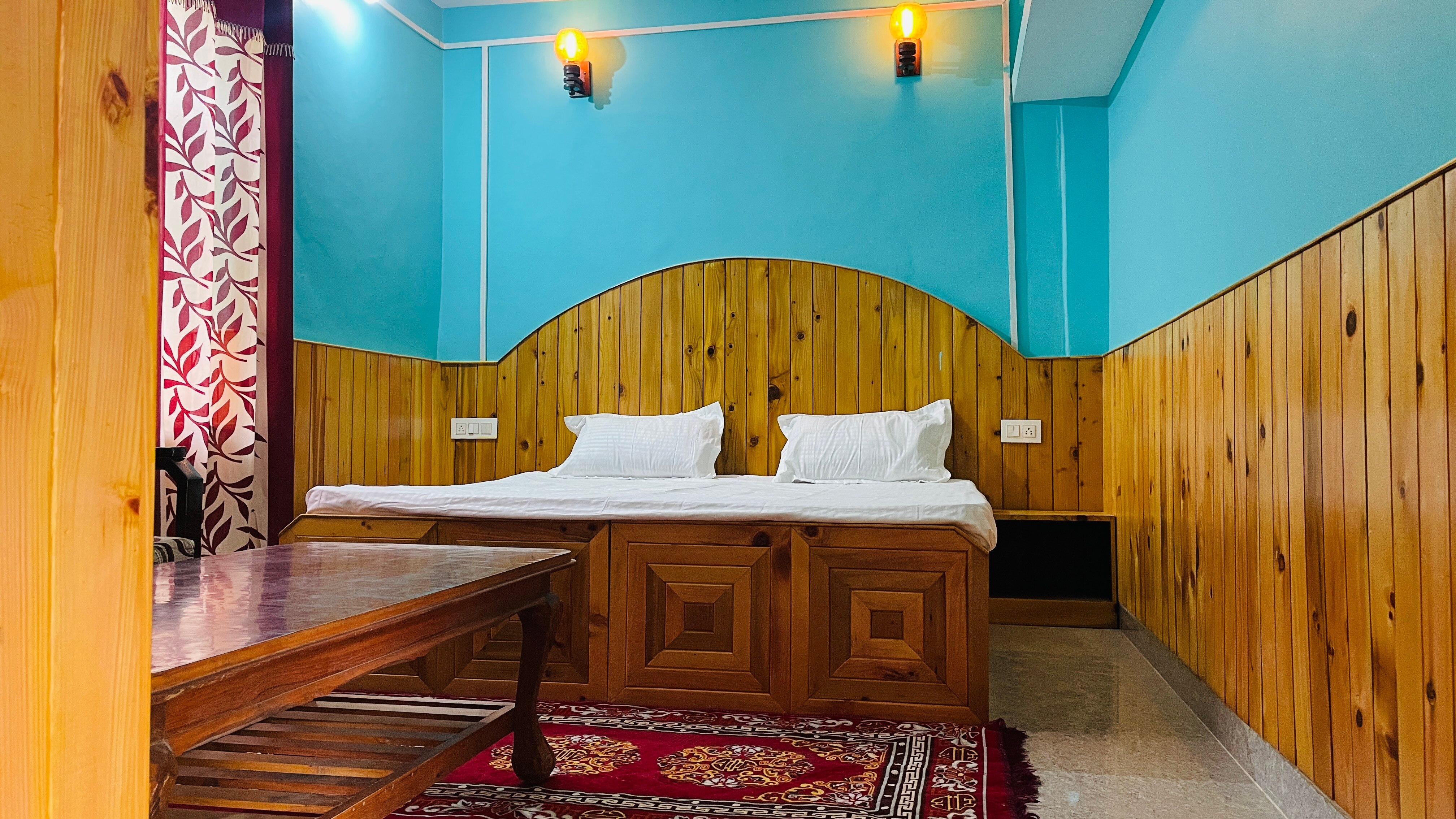 Mountain River Homestay - Tap to explore photos