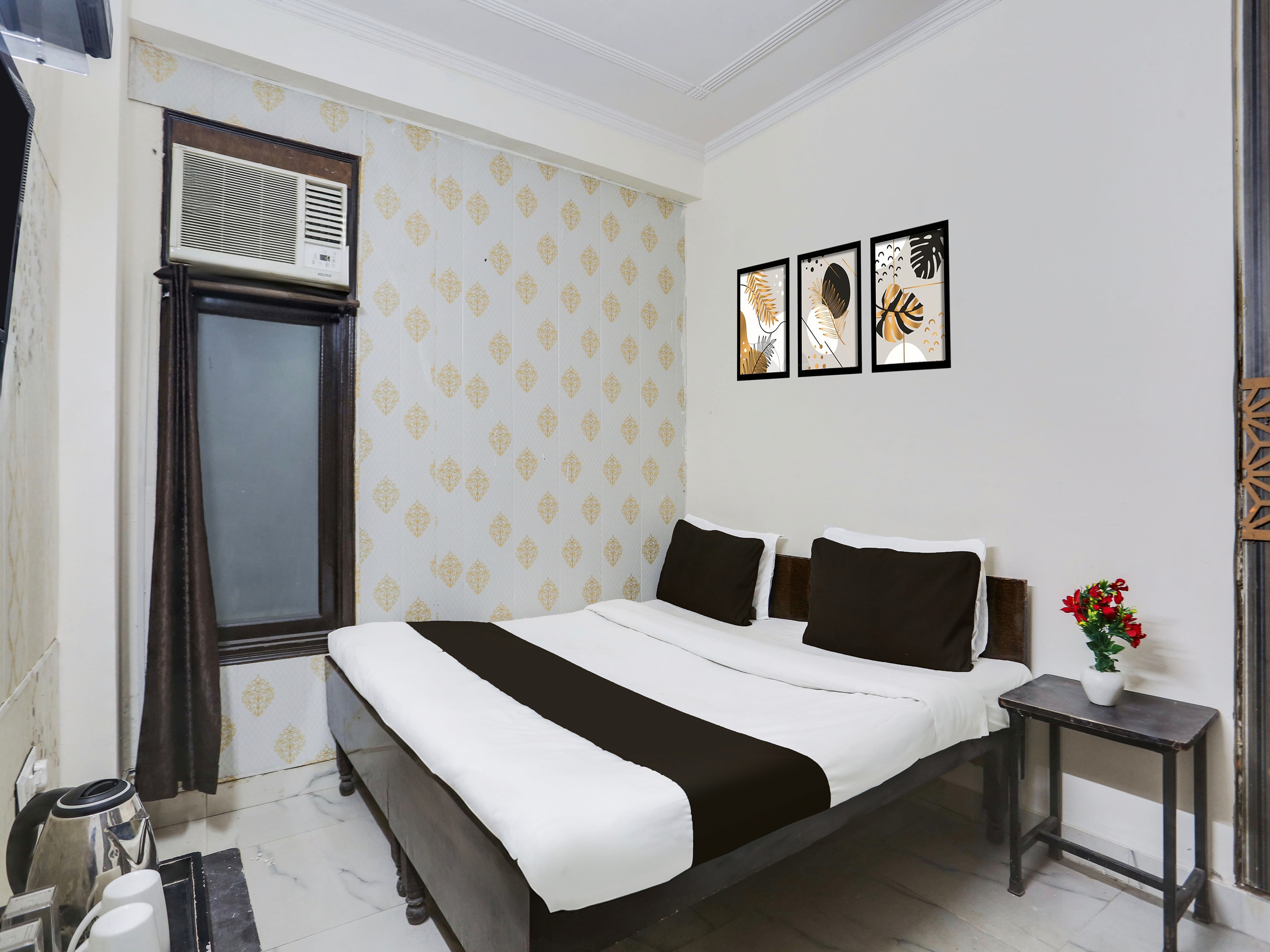 Hotel O Chhatarpur Formerly Royal Galaxy - Tap to explore photos
