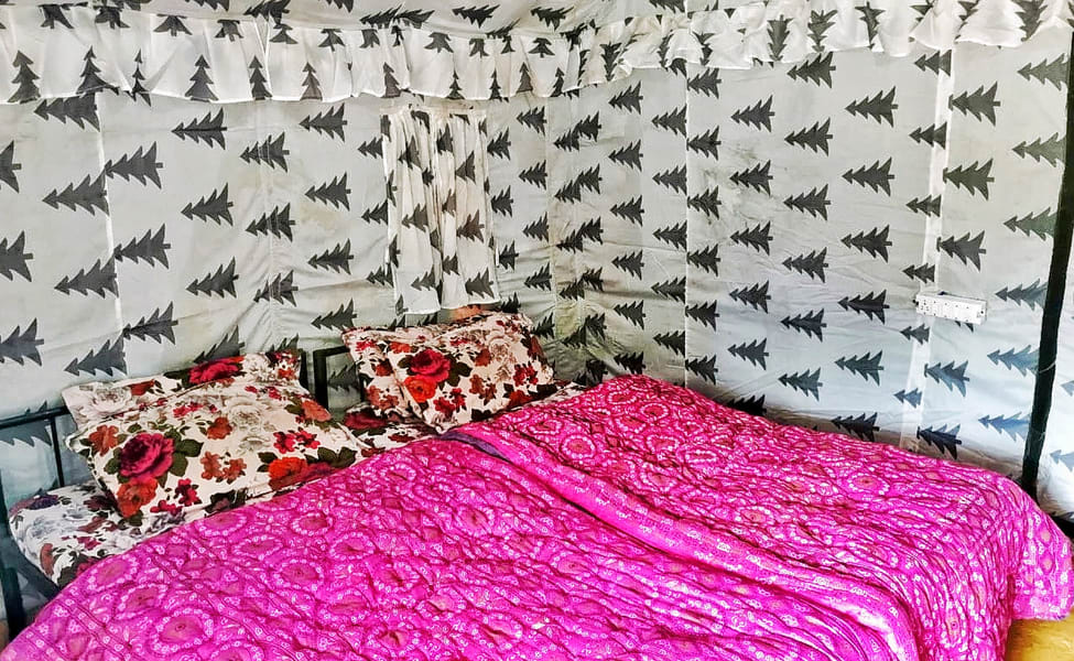 Village Serenity Camps - Tap to explore photos