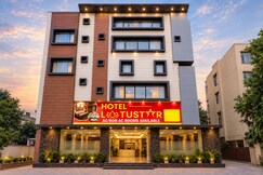 FabHotel Lotus Star, Delhi