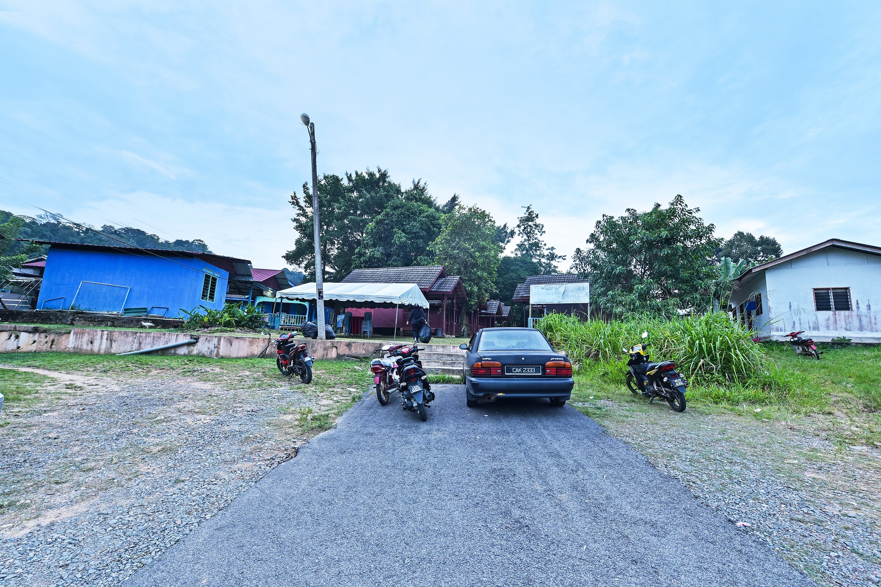 SPOT ON 90619 Mahseer Hostel - Tap to explore photos