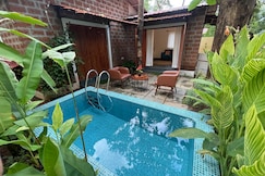 Cosy 2-Bedroom villa with Private Plunge Pool, Goa