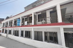 Nar Narayan Guest House, Badrinath