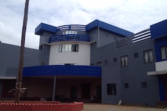 Kallada Golden Hotel, Chalakudy