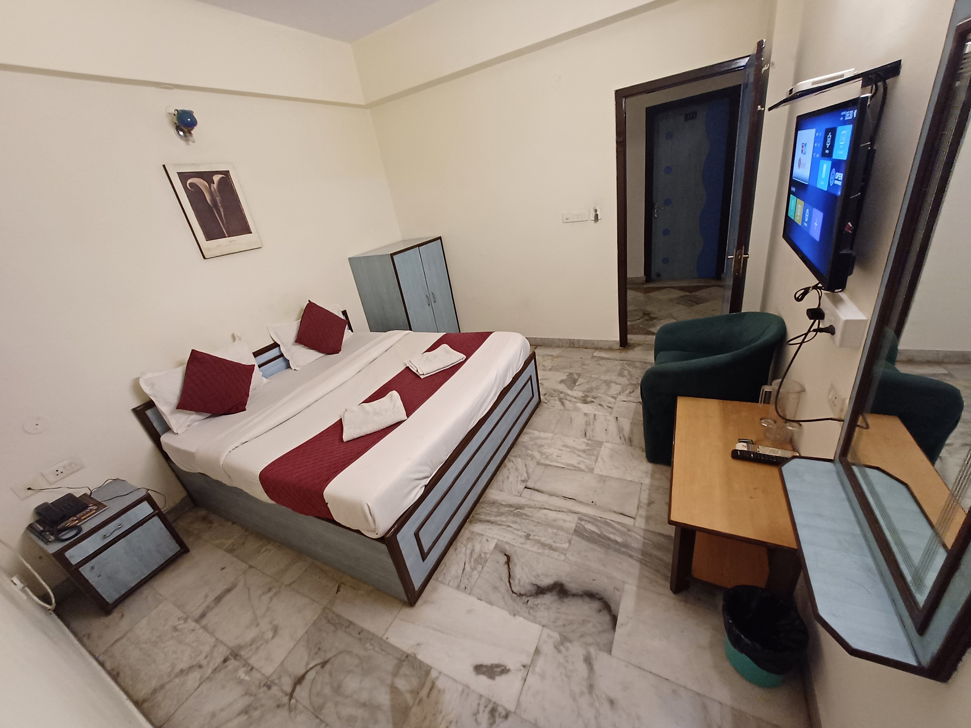 Hotel V Inn -Sindhi Camp - Tap to explore photos