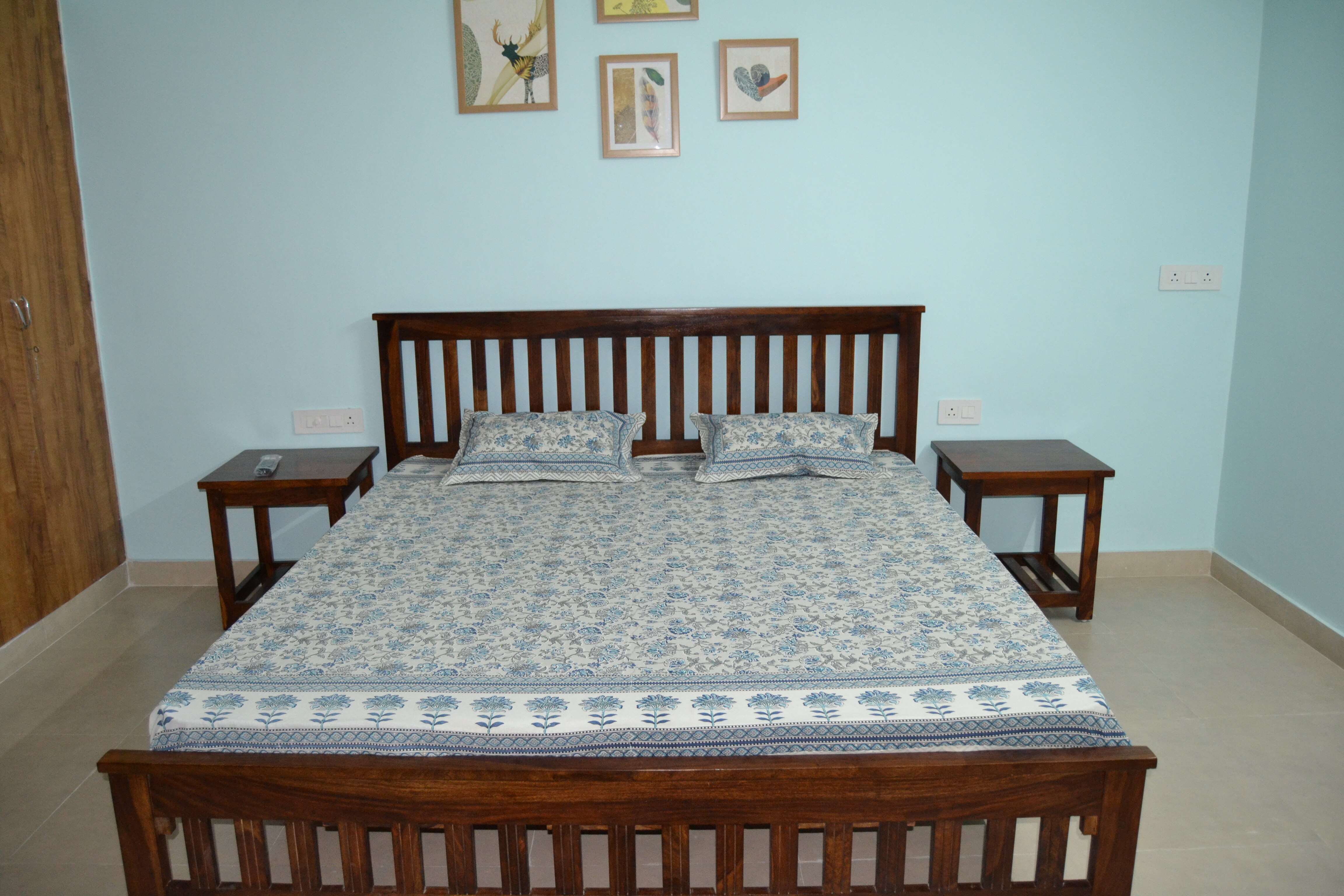 Aashirwad Sapphire 1(Jaipur Home Stay ) - Tap to explore photos