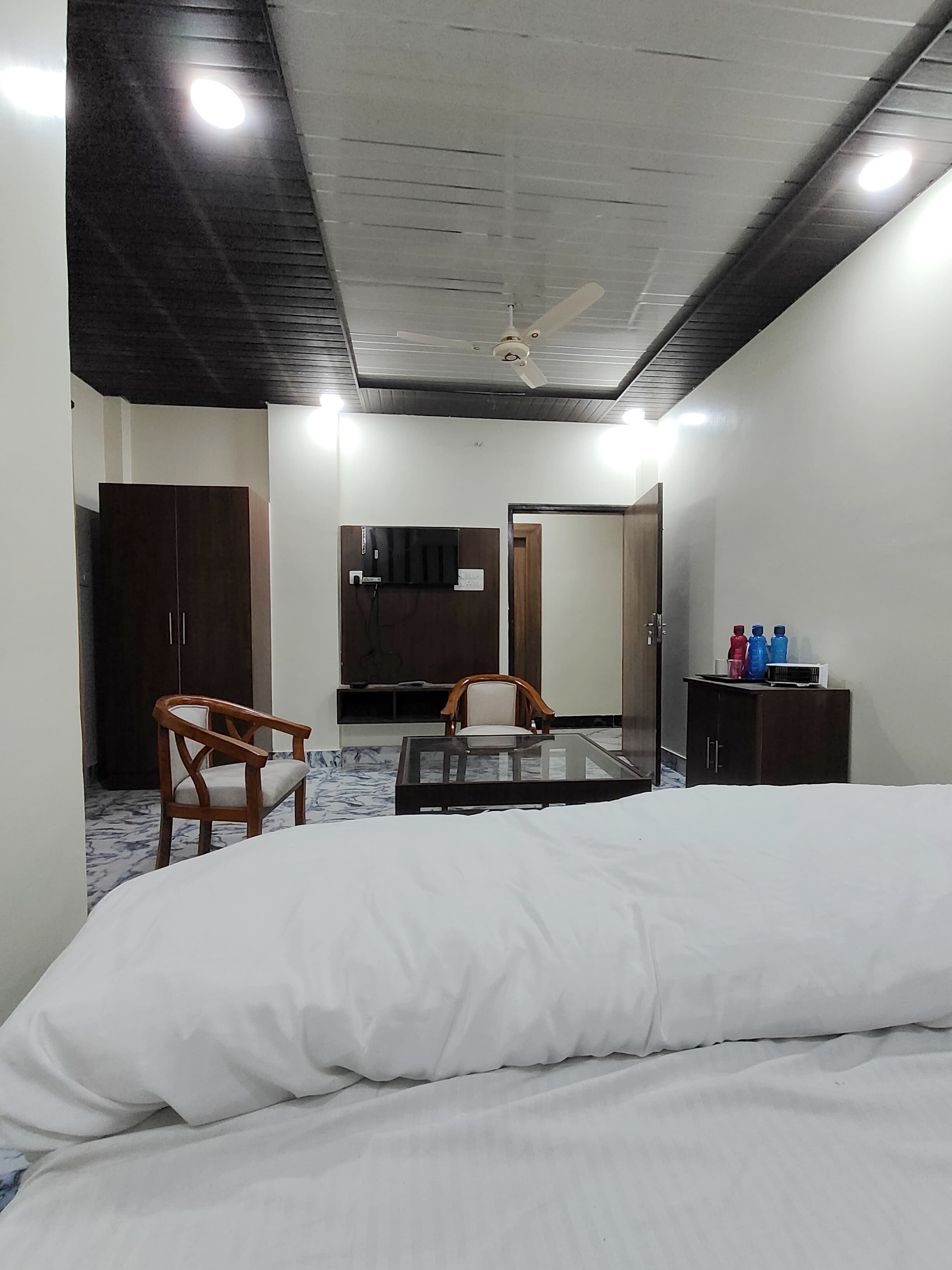 Shyam Shakti Villa - Tap to explore photos