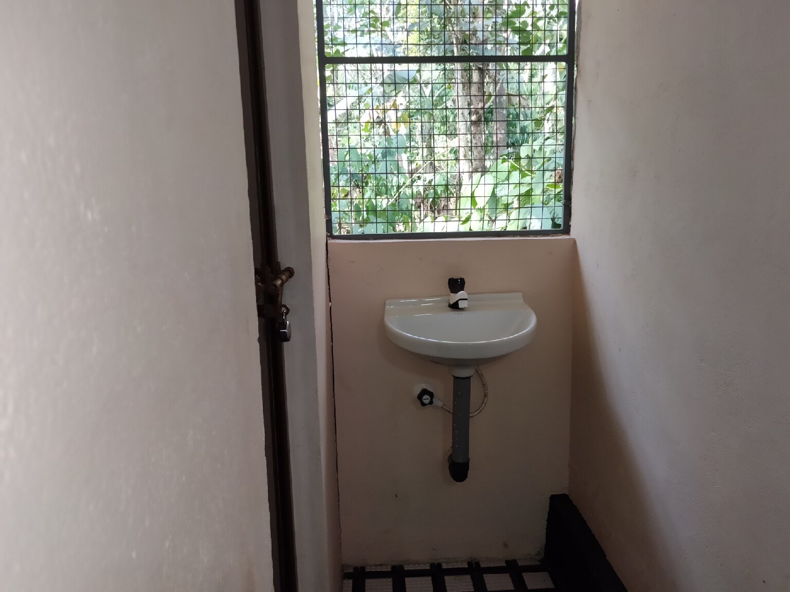Aeries Homestay - Tap to explore photos