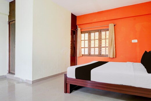 Hotel O AADITYA COMFORTS BOARDING & LODGING