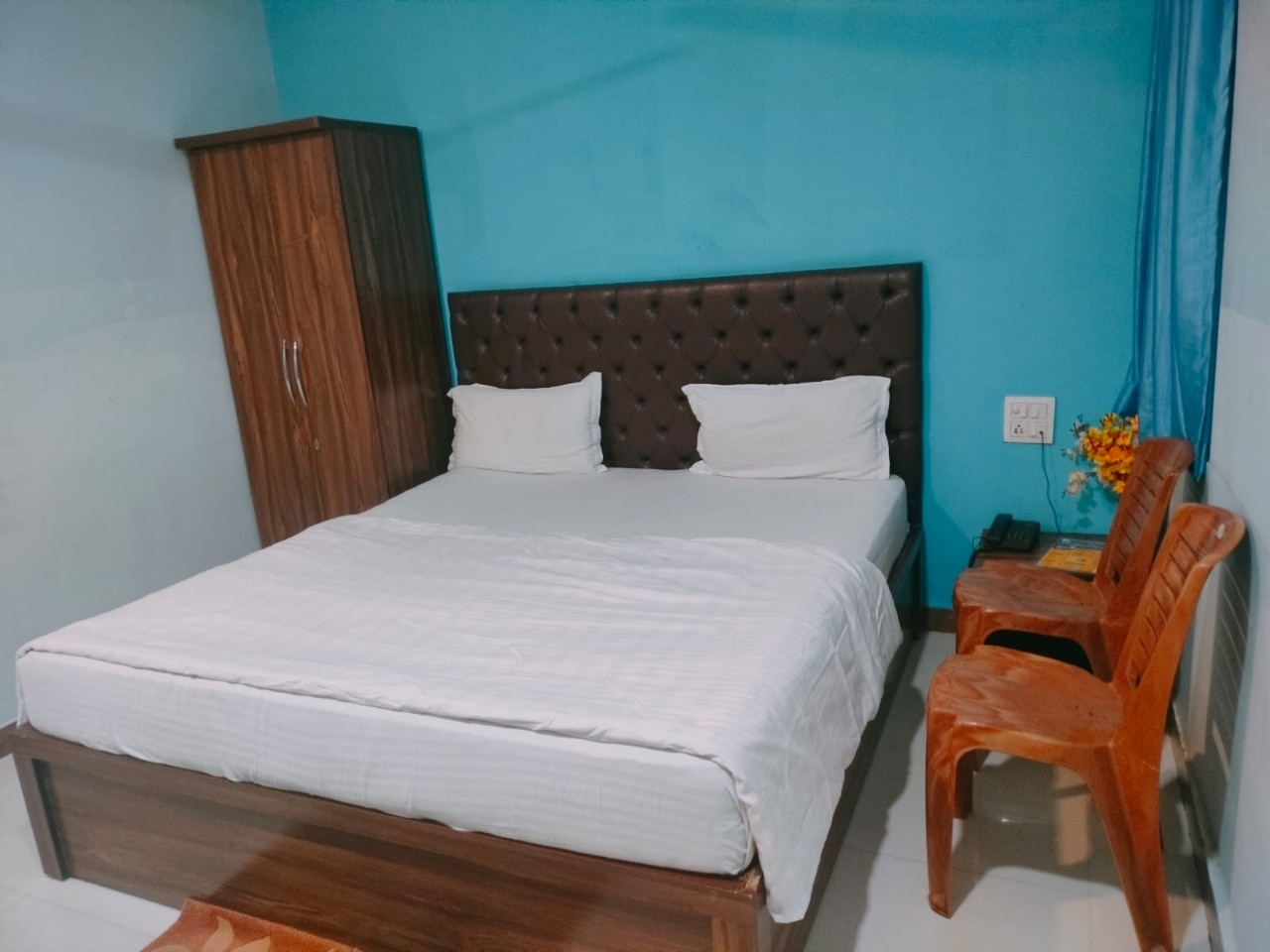 Hotel Mahaveer Paradise Bilaspur - Tap to explore photos