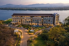 Soulbay by JPW Resorts, Tilakwada