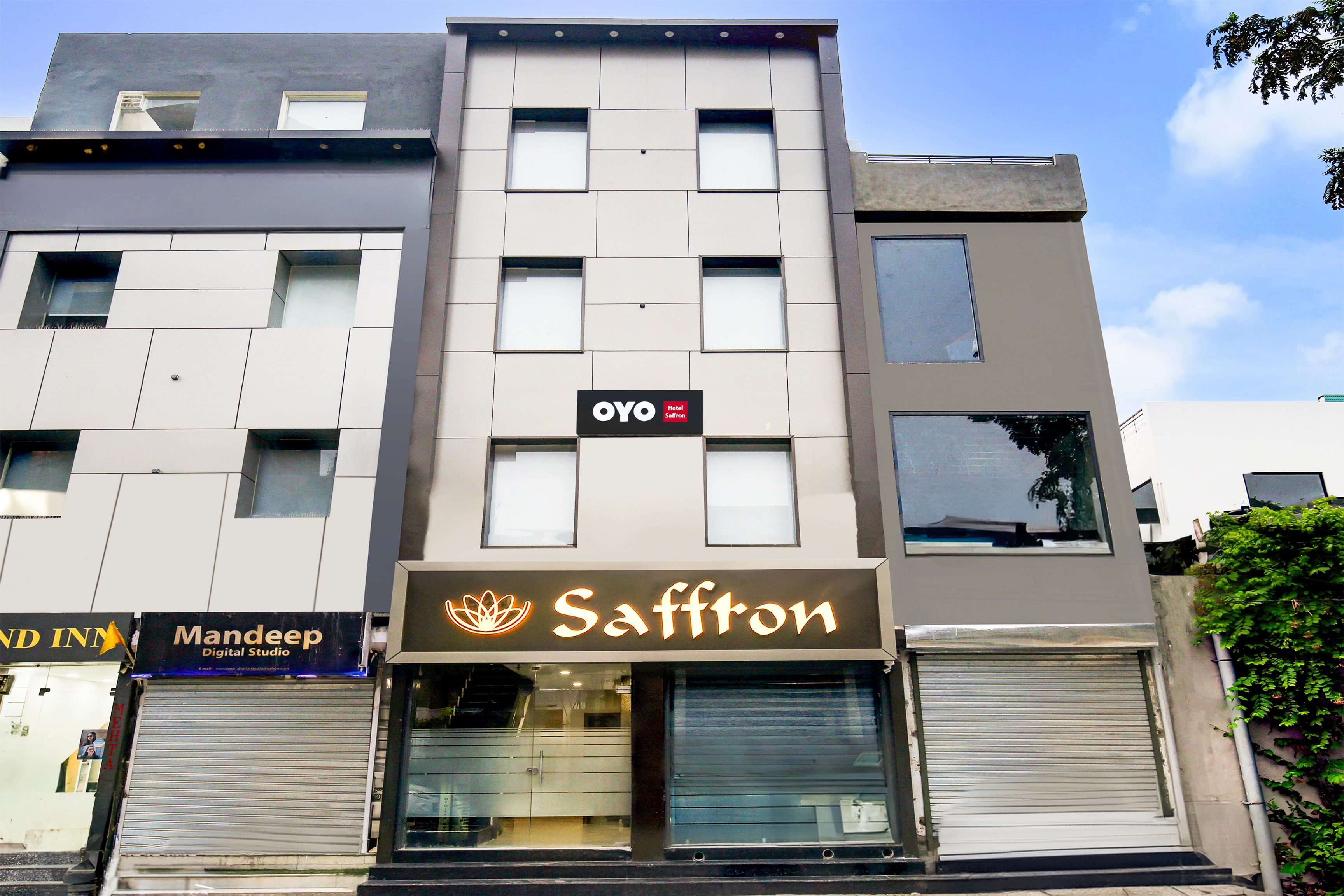 Hotel O SAFFRON - Tap to explore photos